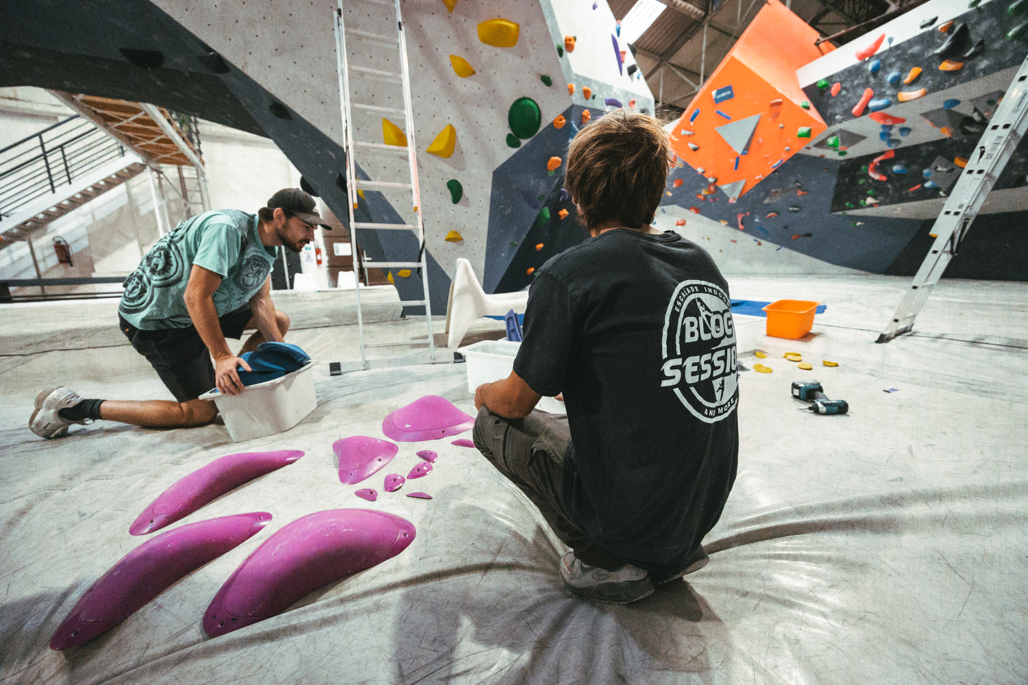 Photo de deux ouvreurs de Bloc Session