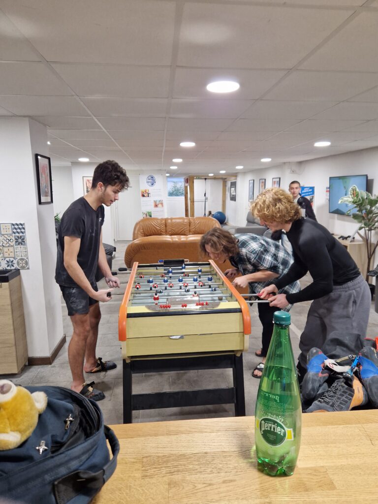 Montpellier-nord-salle-escalade-babyfoot