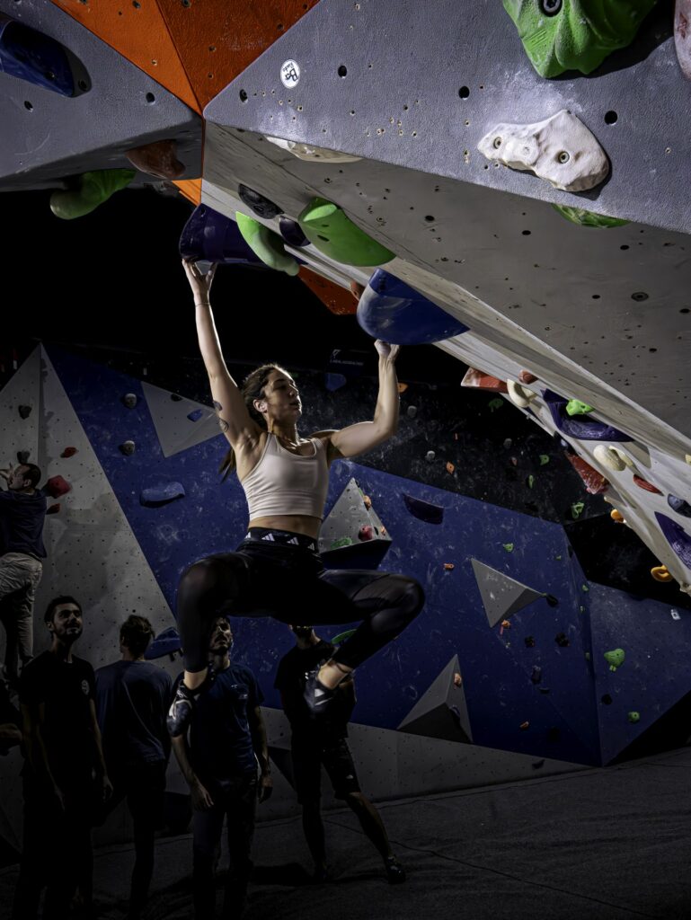 Montpellier-sud-salle-escalade-voie-bleue