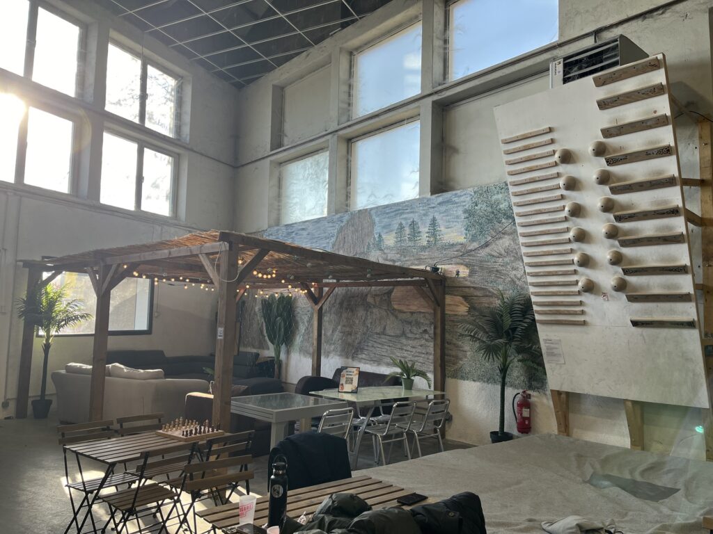 Nancy-salle-escalade-espace-détente