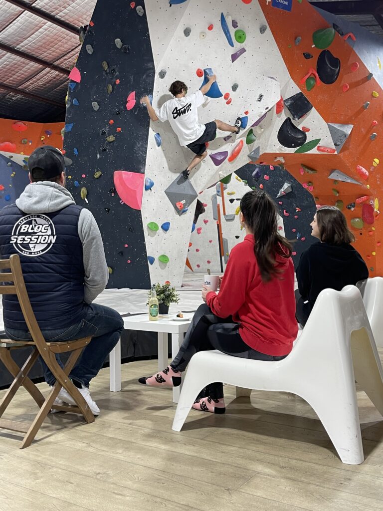 Salle-escalade-Lyon-Craponne-chill