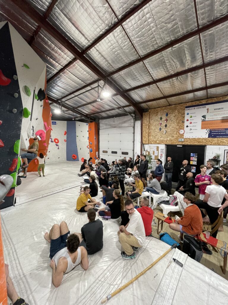 Salle-escalade-Lyon-Craponne-contest