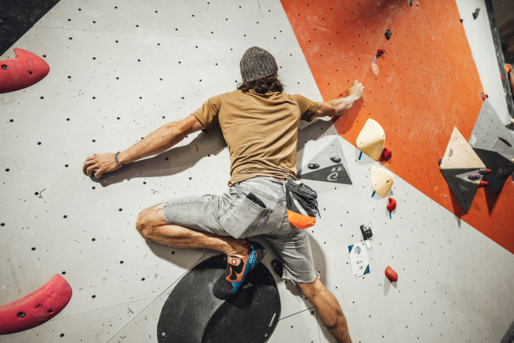 Salle-escalade-Vienne-equilibre