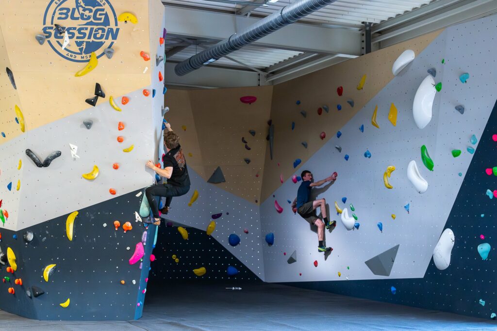 Salle-escalade-saint-brevin-grimpeurs