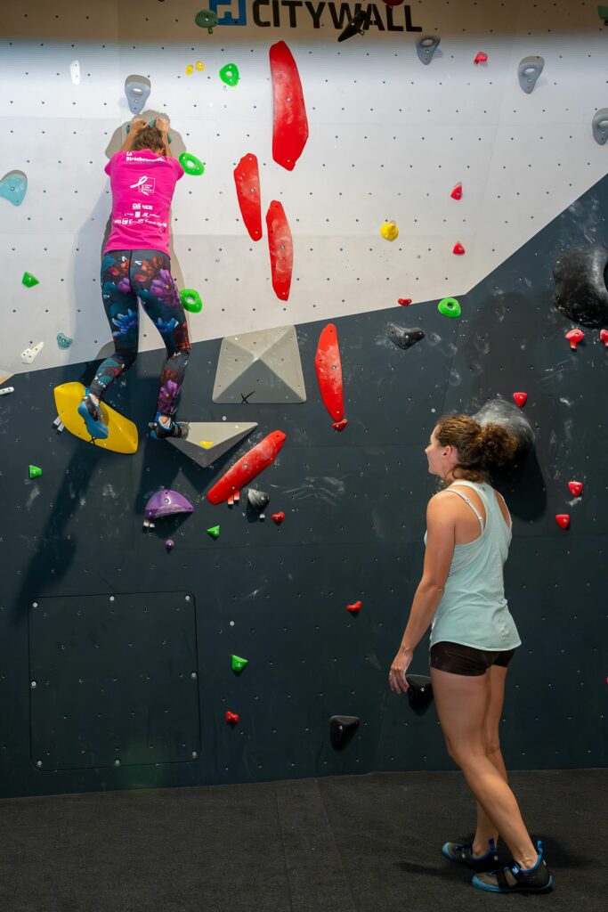 Salle-escalade-saint-brevin-grimpeuses-4